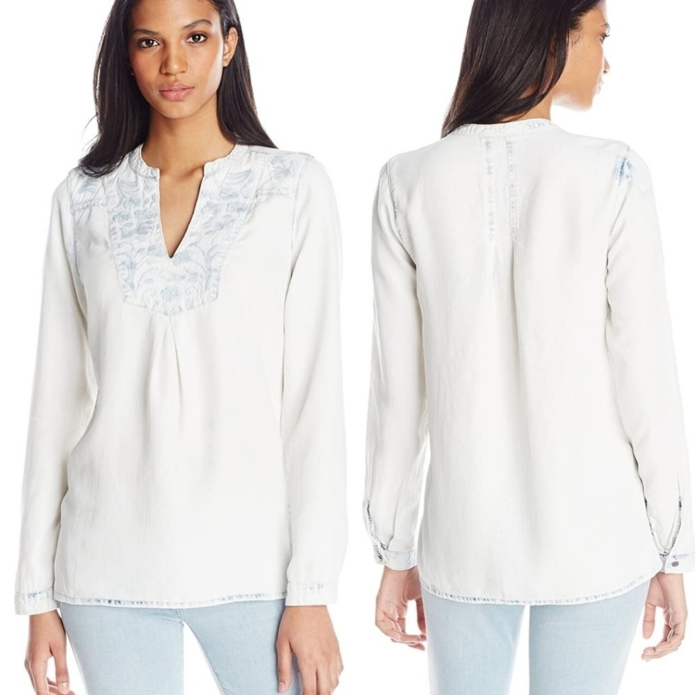 Lucky Brand tunic top XS embroidered light blue denim long sleeve lyocell V neck